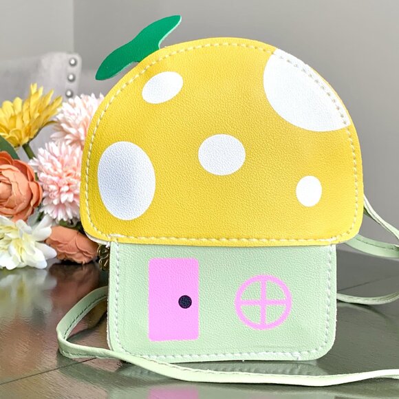 Whimsical Girl's Kids Mushroom Toadstool Fairy House Shaped Crossbody Purse Bag - Picture 8 of 10